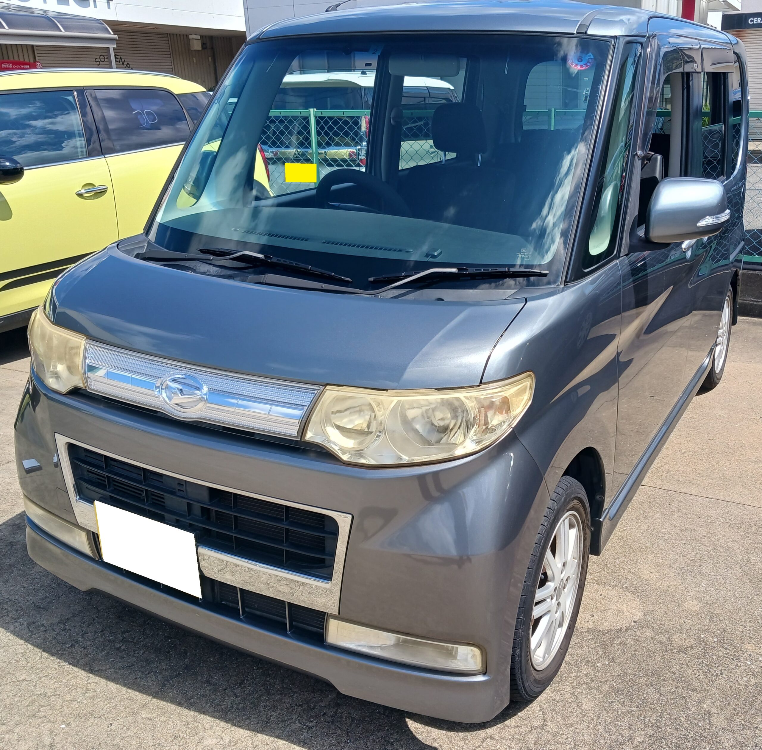 ダイハツ タントカスタム