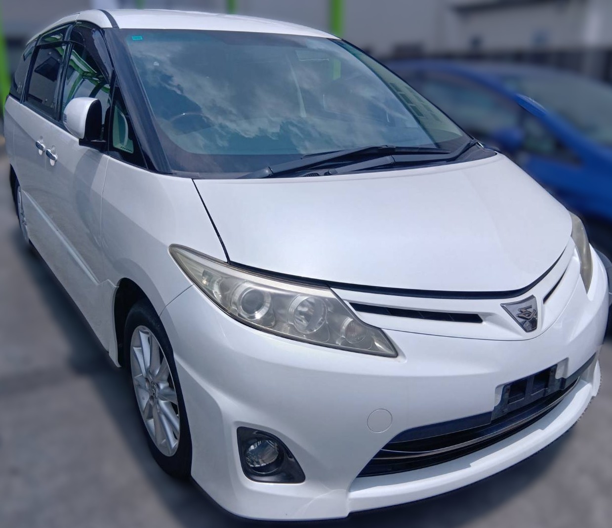 トヨタ エスティマ