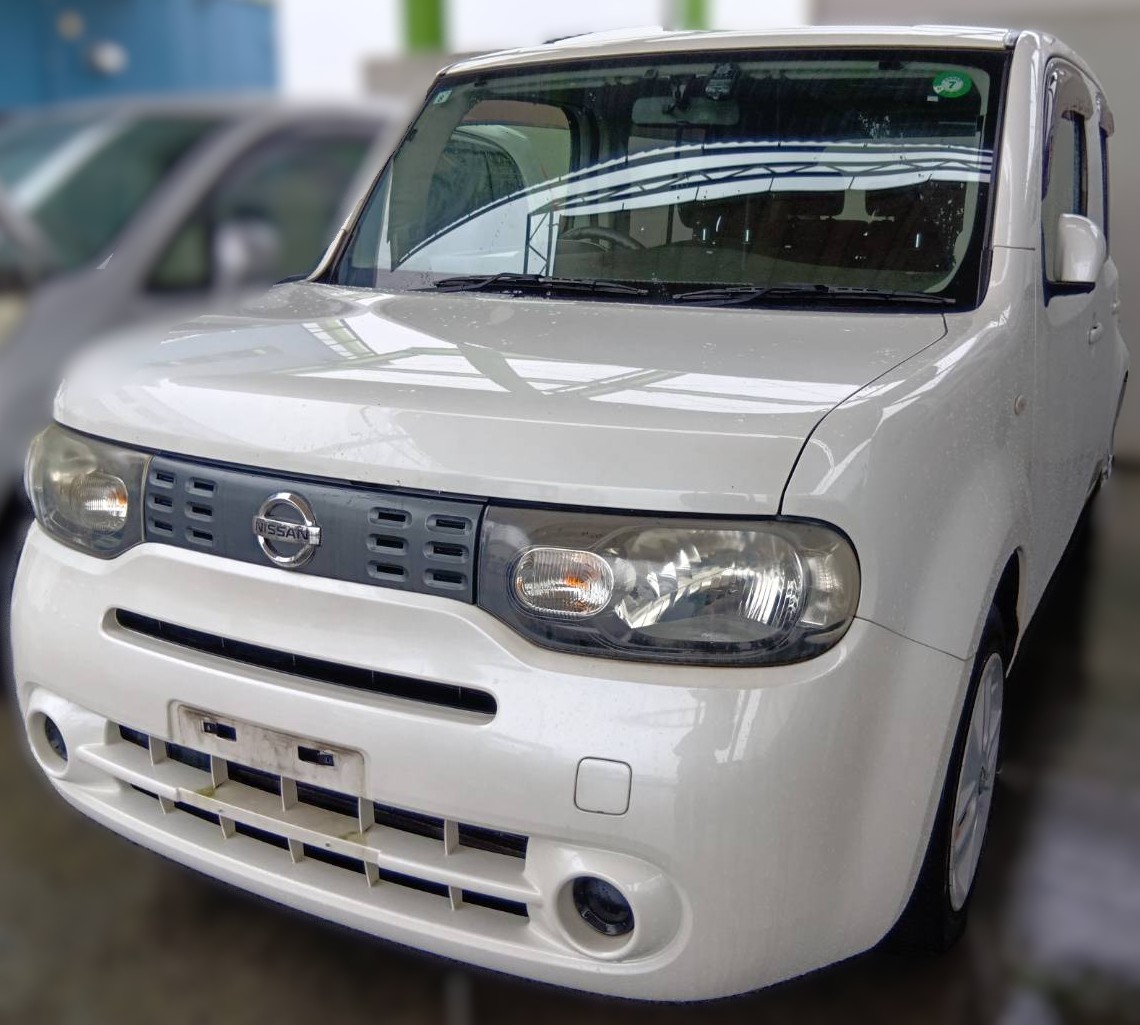 日産 キューブ