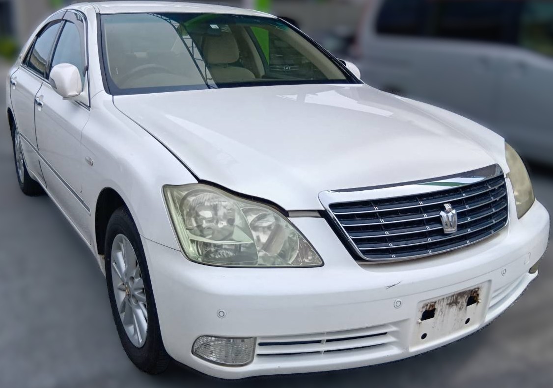 トヨタ クラウン