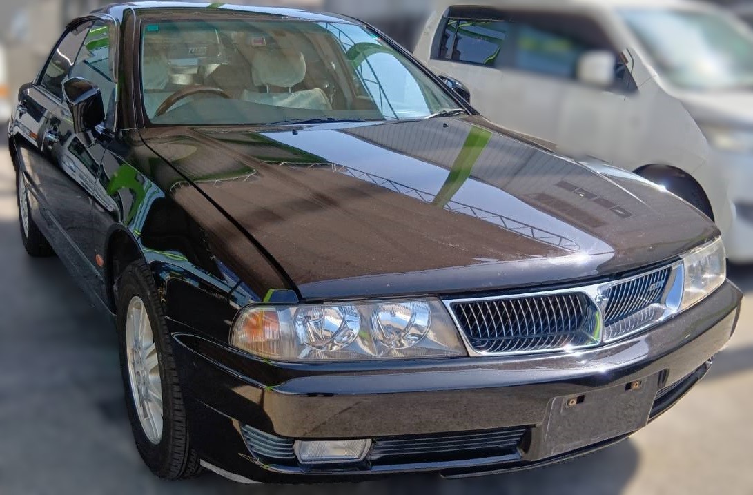 三菱 ディアマンテ