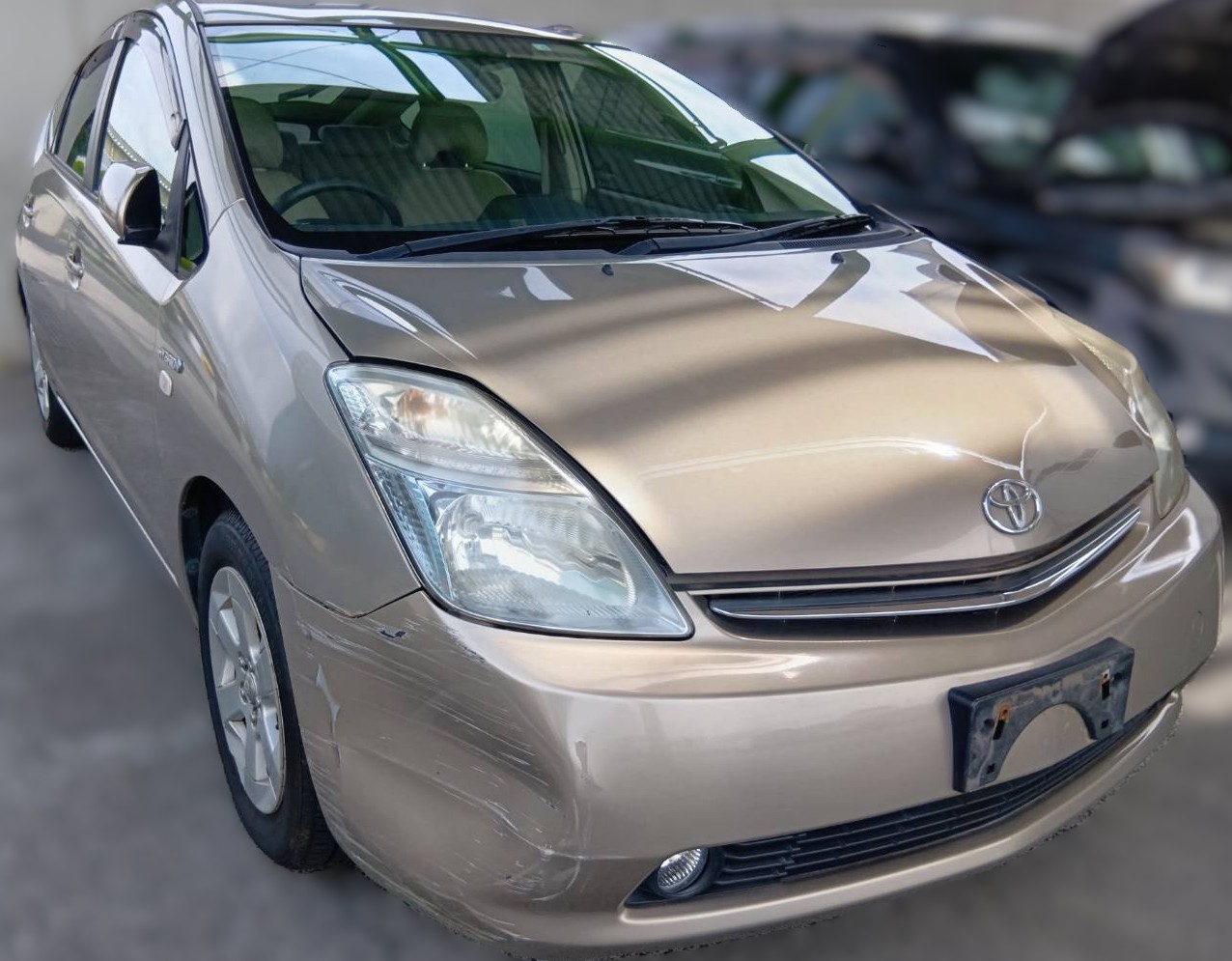 トヨタ プリウス