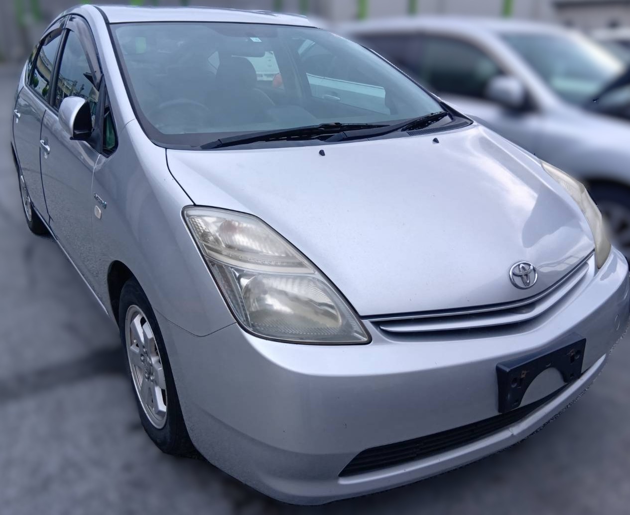 トヨタ プリウス