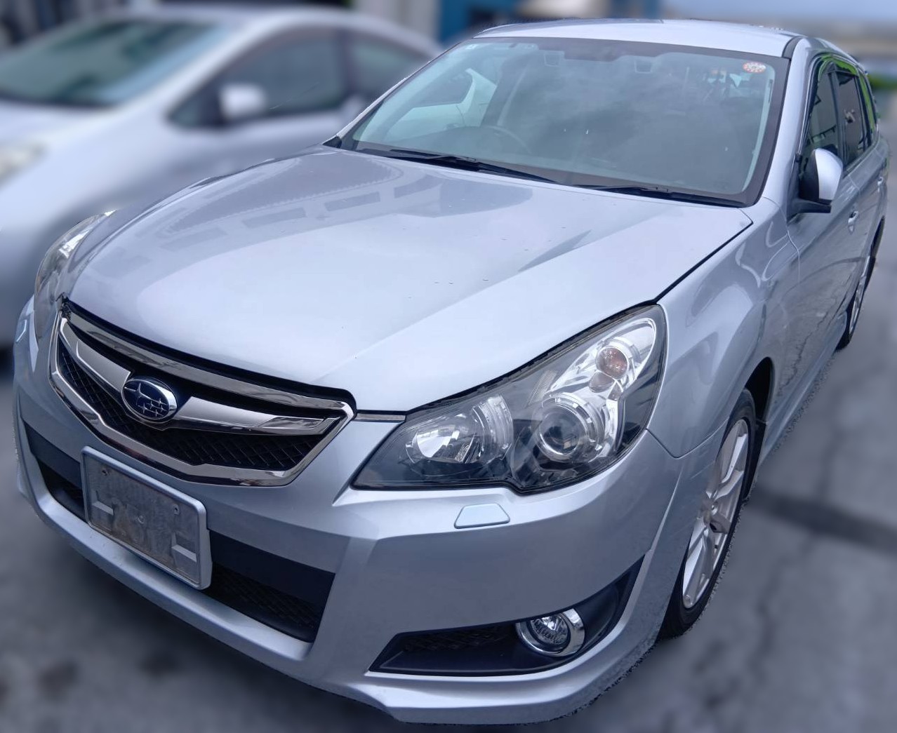 スバル レガシー