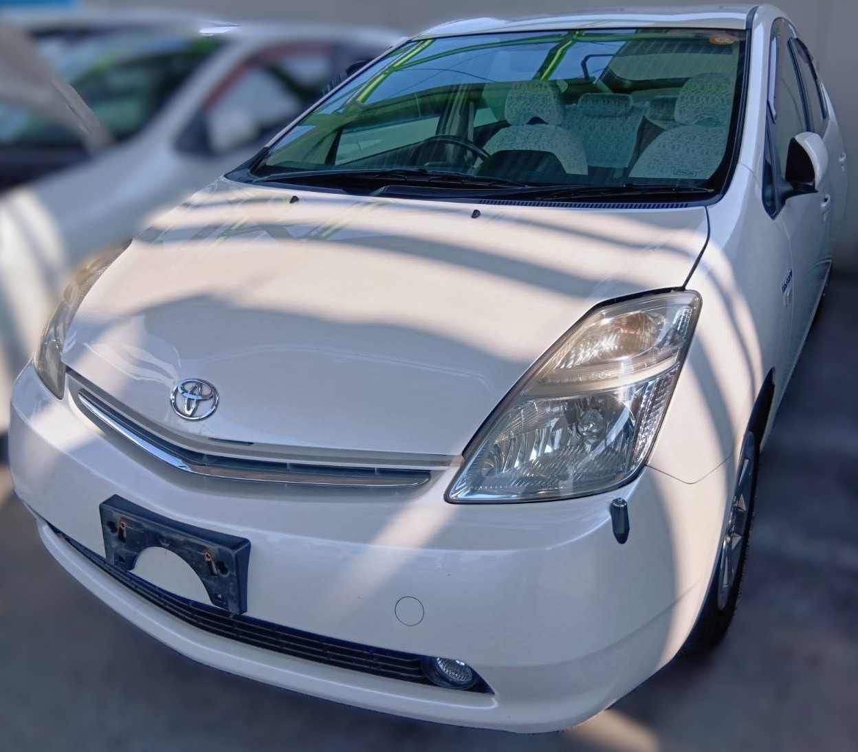 トヨタ プリウス