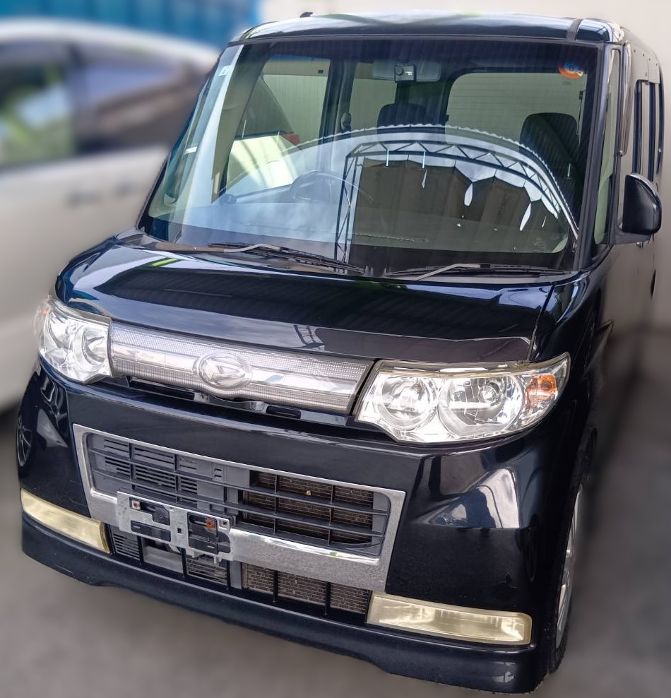 ダイハツ タントカスタム