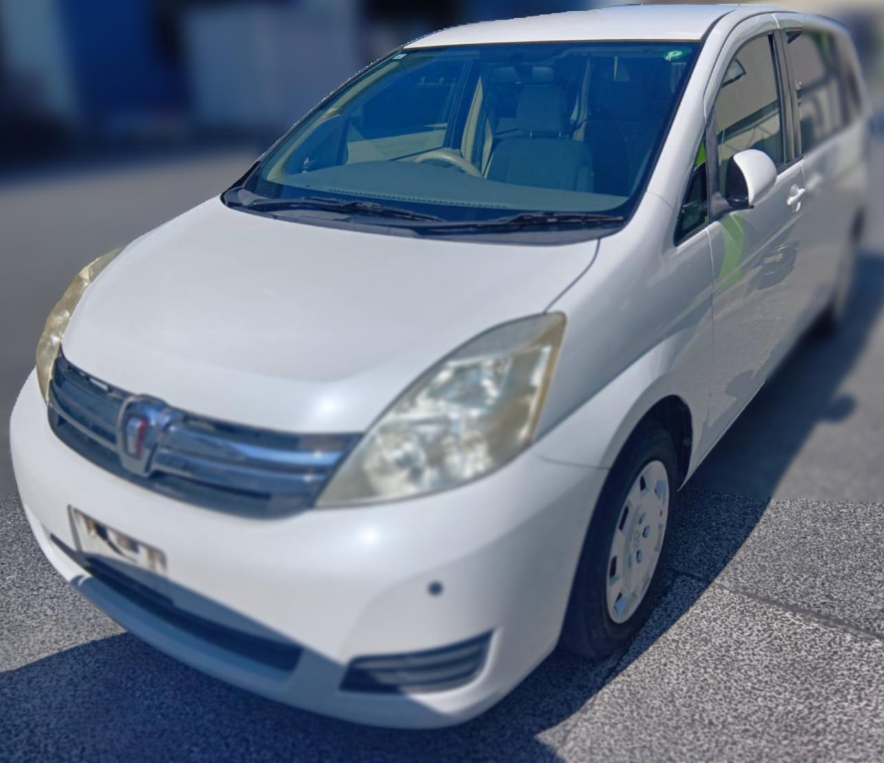 トヨタ アイシス