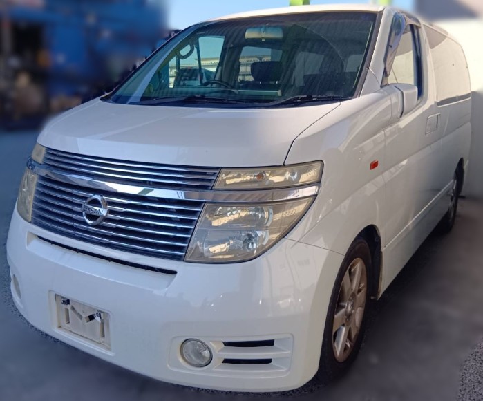 日産 エルグランド