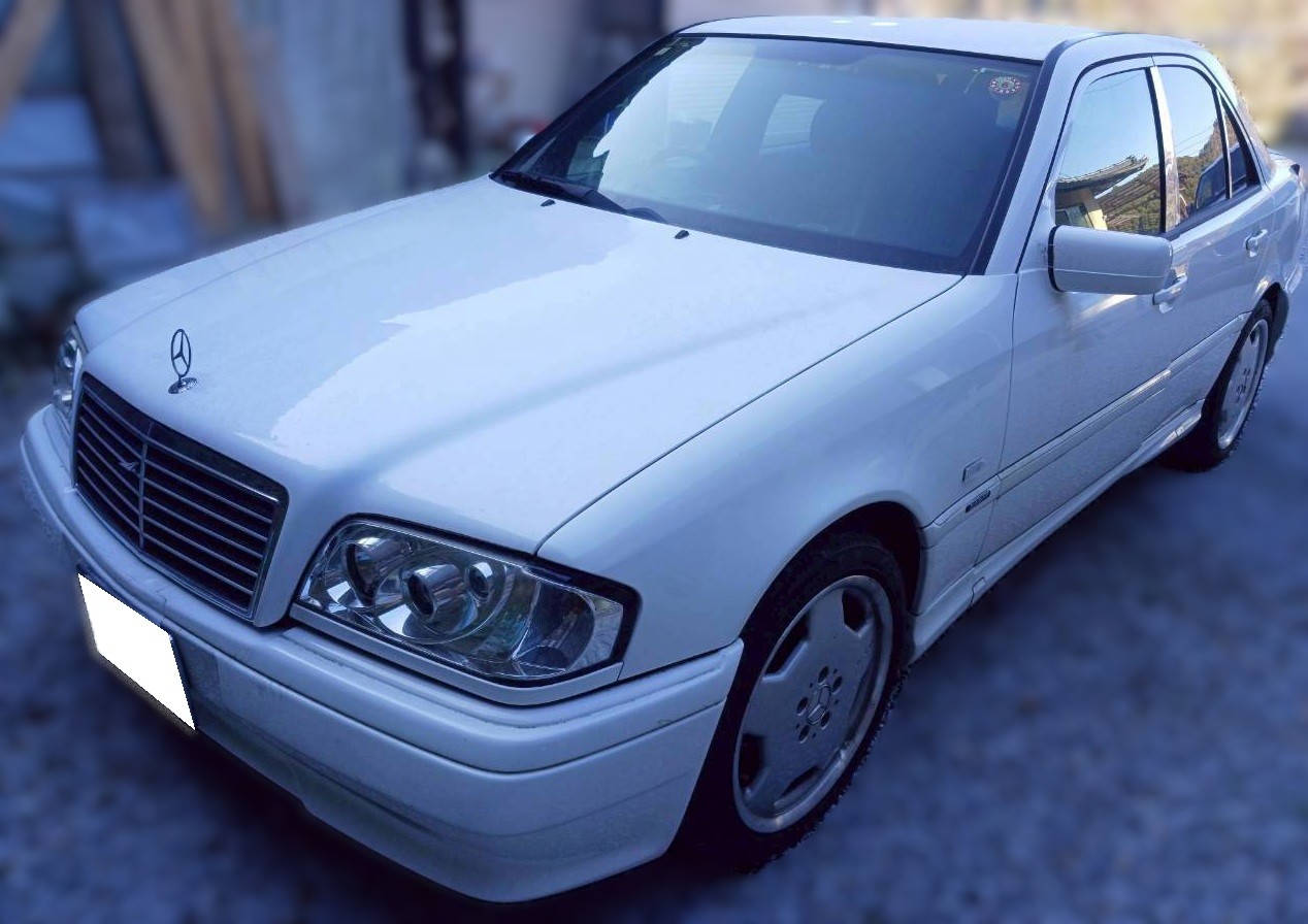 ベンツ C200