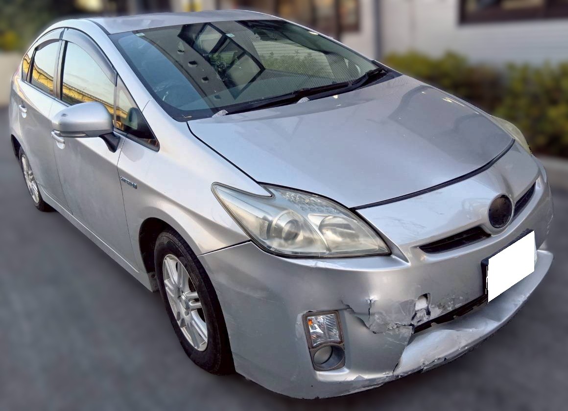 トヨタ プリウス