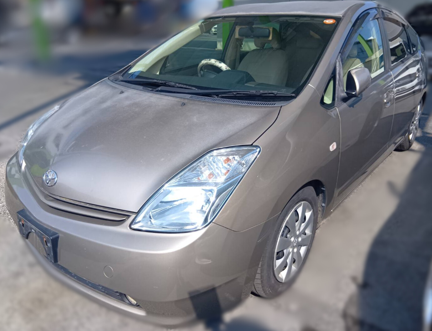 トヨタ プリウス