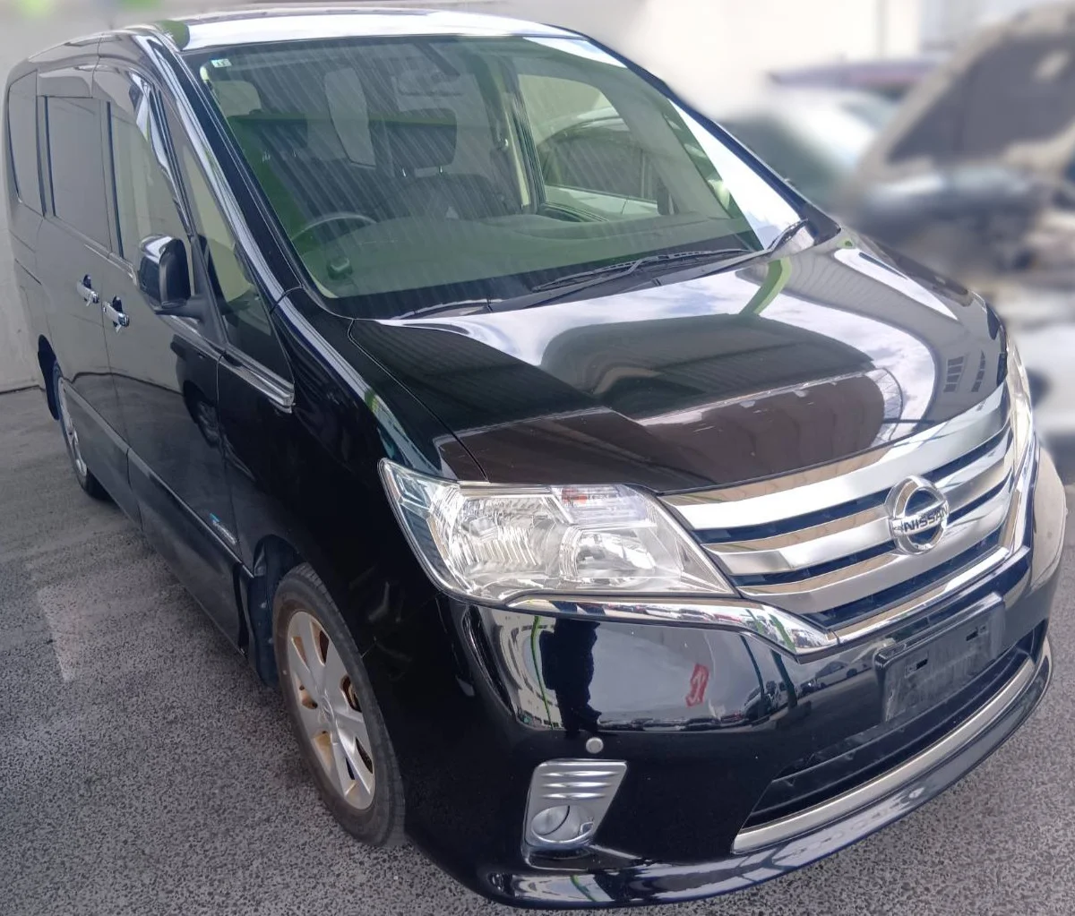 日産 セレナ